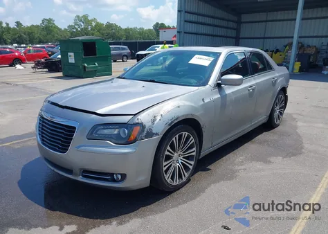 2013 Chrysler 300 300S из США, поврежденный, VIN 2C3CCABT3DH698580